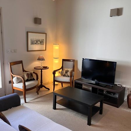 Charmant Petit Appartement Avec Sa Terrasse Privee Μπαγιόν Εξωτερικό φωτογραφία